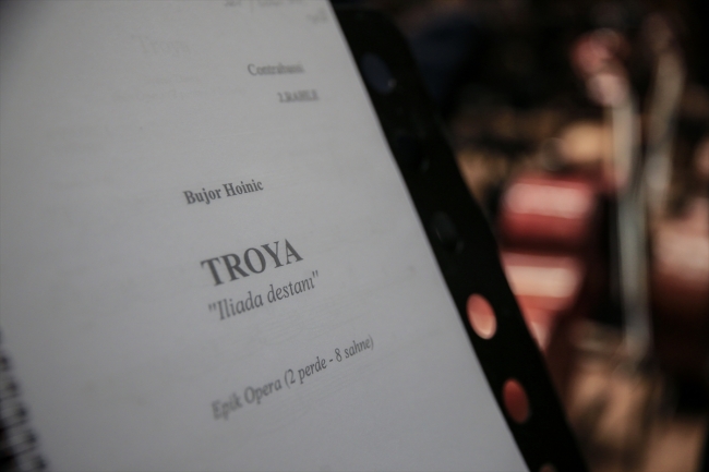 Yabancı besteci tarafından yazılan ilk Türkçe opera: Troya
